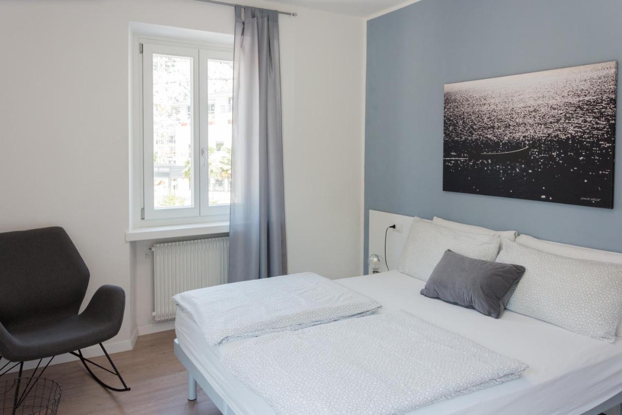 Nirvana Apartments Torbole Sul Garda ภายนอก รูปภาพ