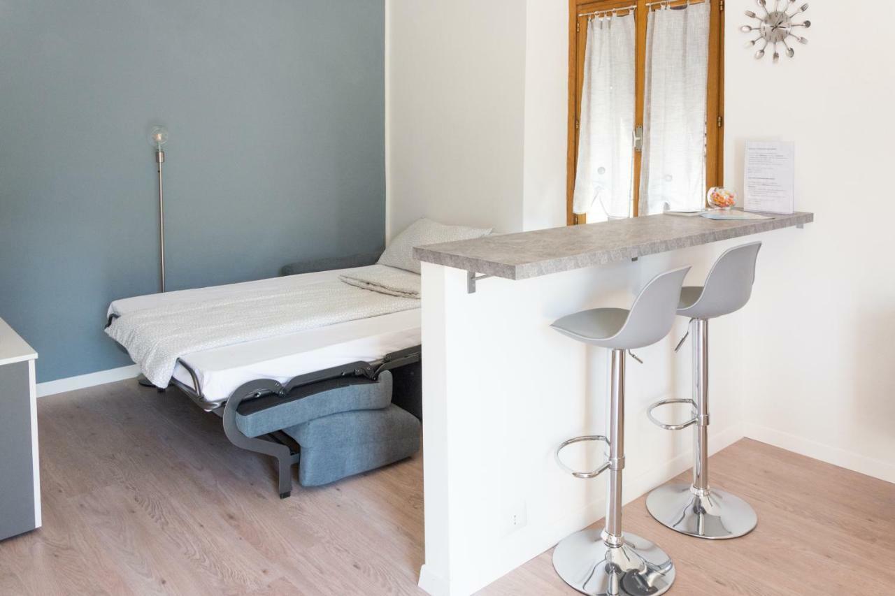 Nirvana Apartments Torbole Sul Garda ภายนอก รูปภาพ